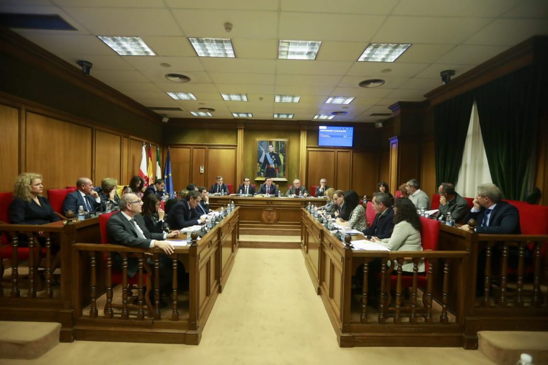 Pleno - Diputación Provincial Almería