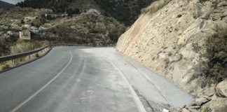 Mejora seguridad en la carretera de acceso a Laroya - Diputación Almería