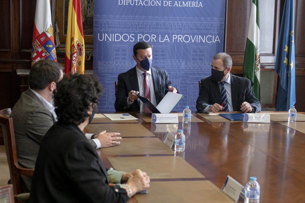 diputacion-almeria-camara-comercio-feria-empleo