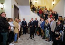 El alcalde de Berja, José Carlos Lupión, y el presidente de Diputación, Javier A. García en la inauguración del paritorio del Doctor Caba