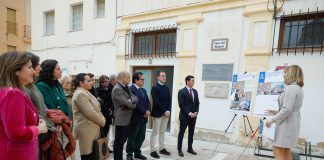 Visita en febrero del presidente y el alcalde a la biblioteca para conocer el proyecto de rehabilitación