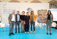 ‘Enemigos’ se adentra en un viaje emocional sobre el acoso y la redención, con ambiente juvenil y música urbana