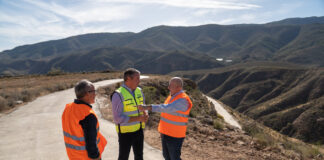 Diputación impulsa la mejora integral del camino que une Padules y Almócita dentro del Plan de Caminos