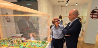 Diputación anima a todos los almerienses a visitar la exposición de Playmobil de ARGAR