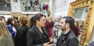 ‘Talento Almeriense’ cierra su espacio showroom y talleres de Navidad con éxito de público y ventas