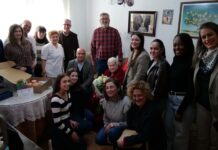 Diputación homenajea a Carmen Amate, vecina de 94 años de Alhama de Almería