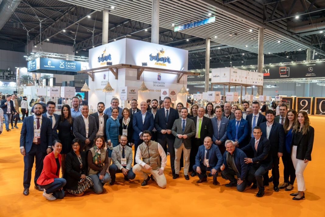 Foto de Familia Sabores Almería de las empresas que participaron en Alimentaria 2024