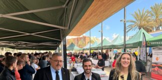 Javier Ropero gana en Almería el IX Campeonato Nacional de la Liga de Cortadores de Jamón