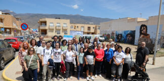 Diputación y Ayuntamiento entregan a Down El Ejido el proyecto de su nueva sede