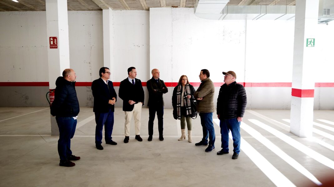 Foto de Archivo - Inauguración Parking Macael (4)