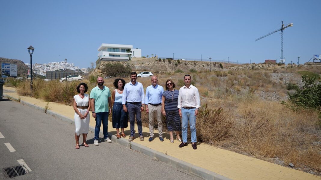 Foto de familia de la visita