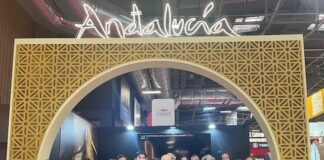 Costa de Almería refuerza su presencia internacional en dos grandes ferias del turismo