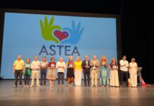 Diputación acompaña a ASTEA en su Gala por el Autismo y reconoce su compromiso con las familias almerienses